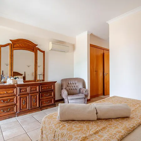 Coastal Golf By Seareen