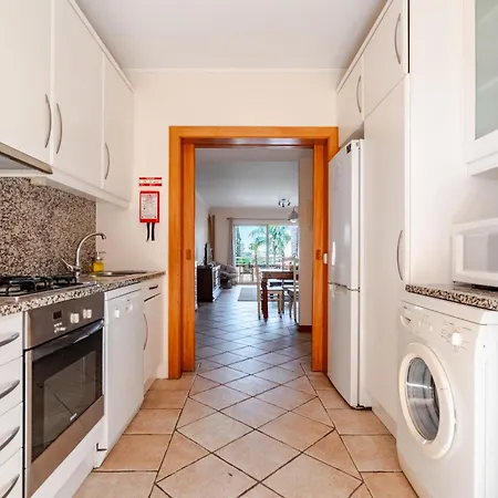 Coastal Golf By Seareen