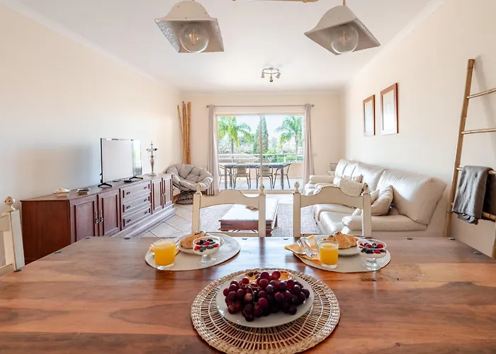 Coastal Golf By Seareen *